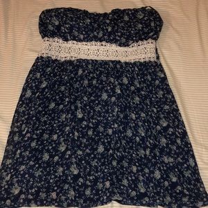 Dress with flowers